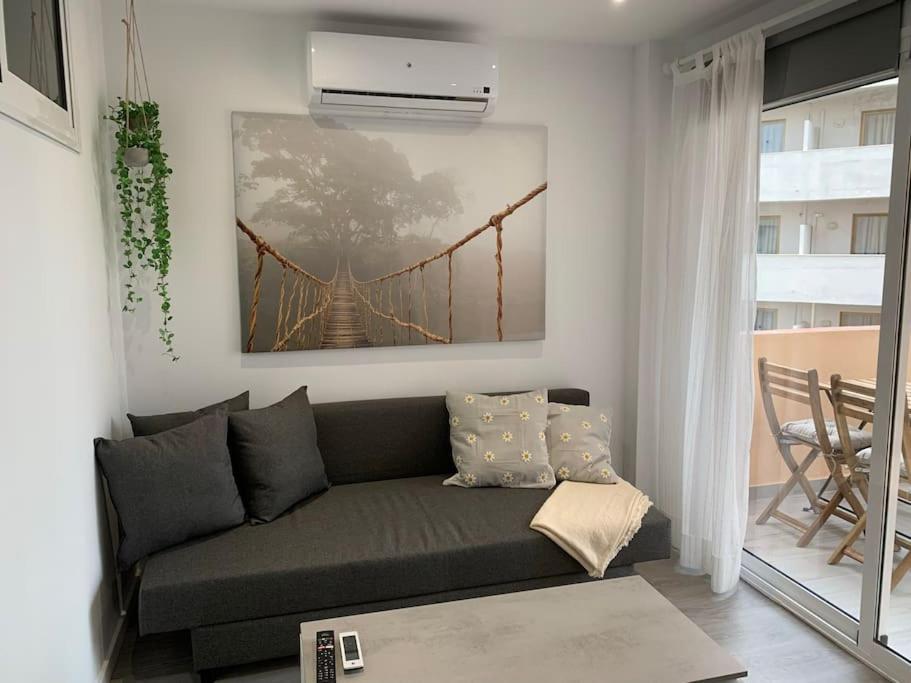 Con Encanto Y Piscina Apartamento
